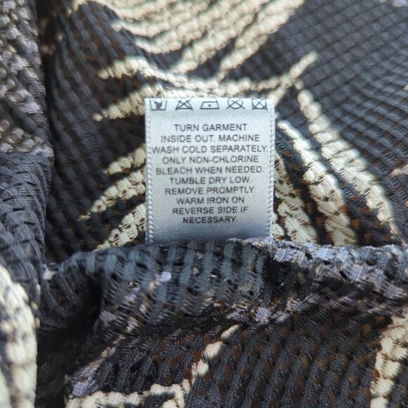 Damee sleeveless button front tropical leaf black gray asymmetrical Tunic M‎ - Picture 10 of 15